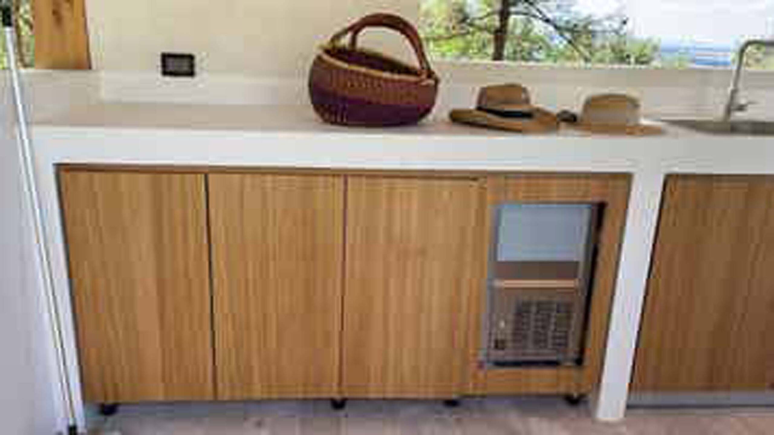 027497d7-d514-42e5-8cac-495f0ef09fc5.jpg